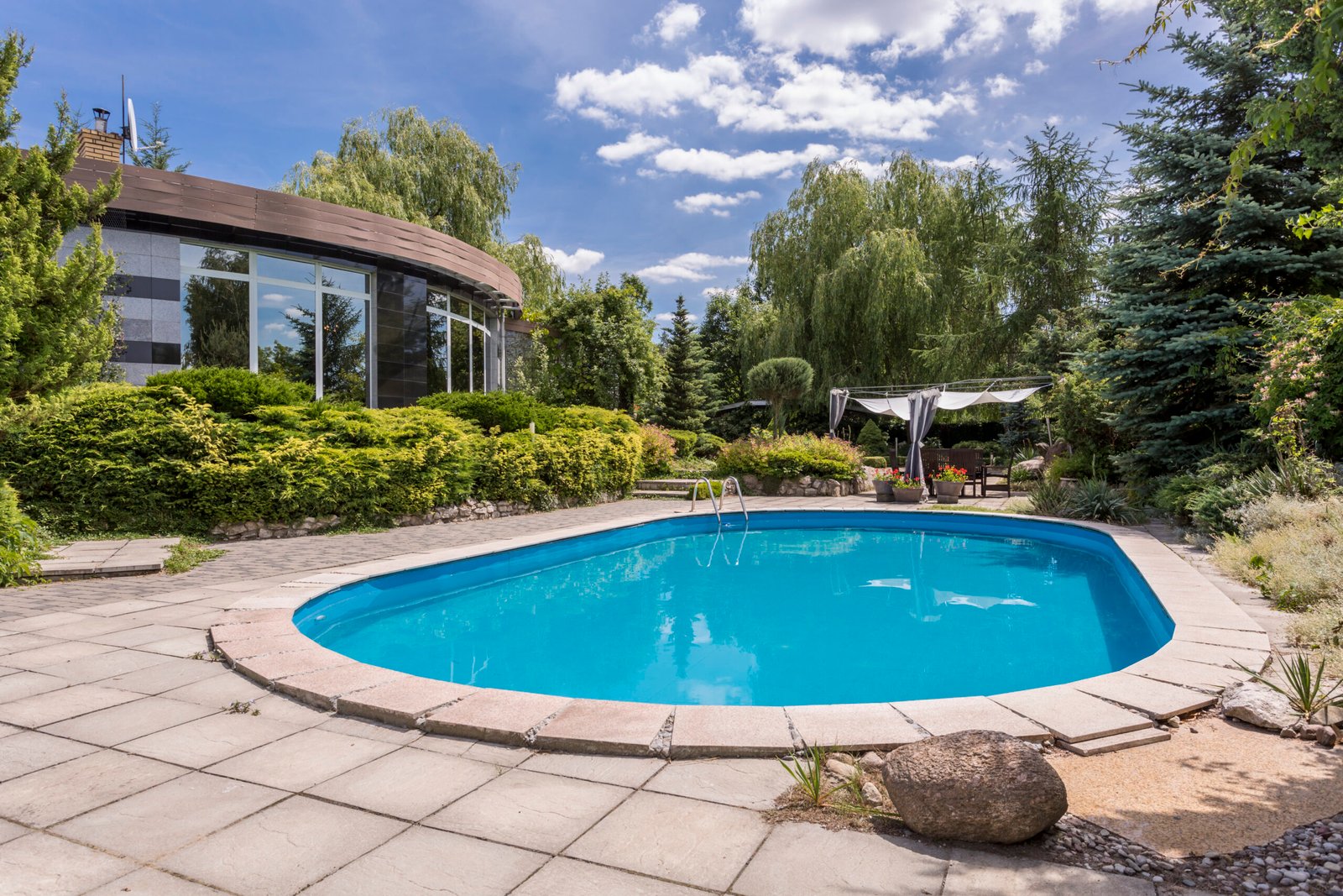 swimming pool contractor seo